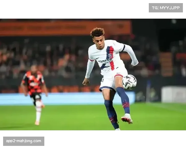 从0-2到3-2：杜埃双响导演巴黎逆转摩纳哥